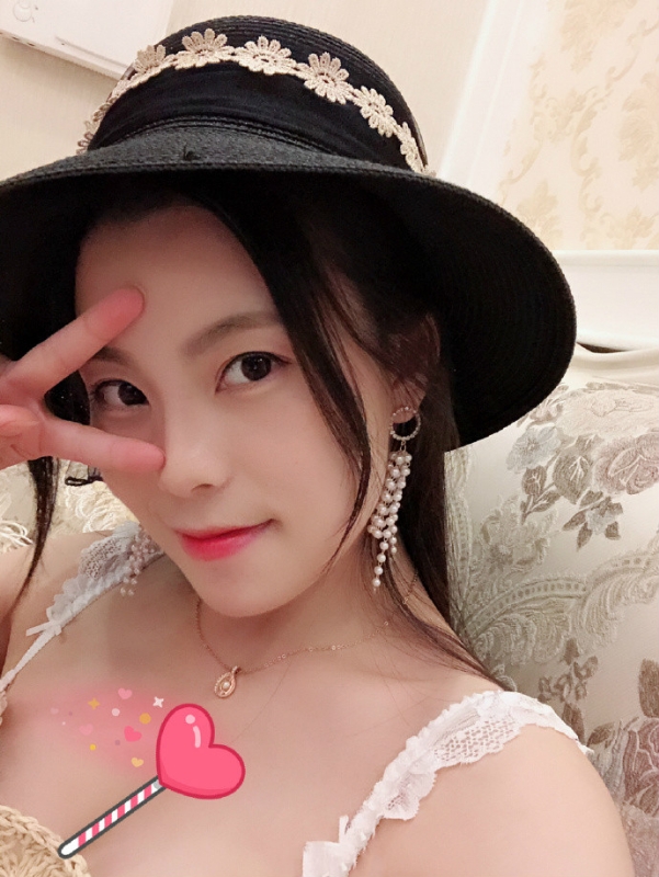 晓佩的第一张照片--怀化认干亲服务网