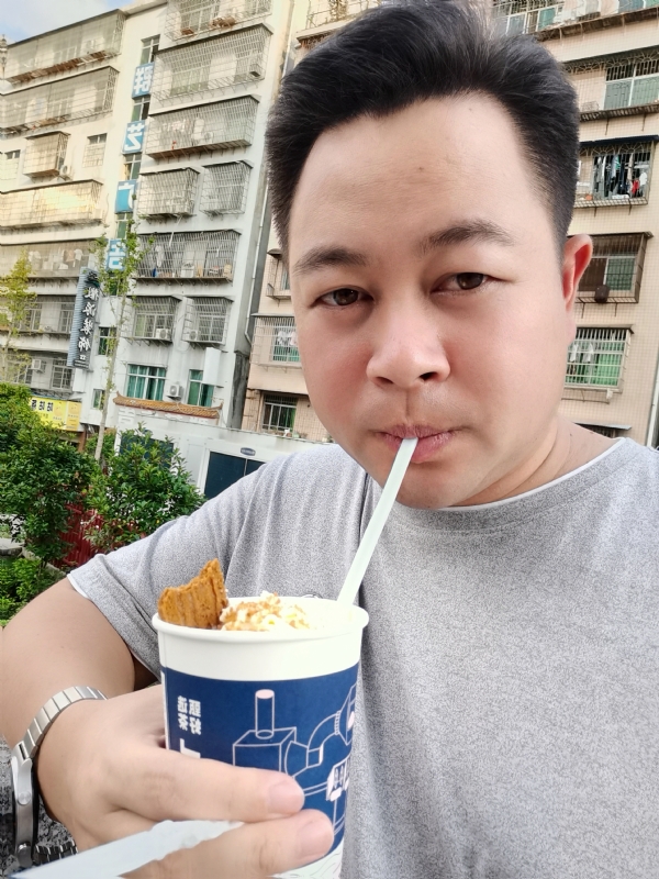 K金o的第一张照片--怀化认干亲服务网